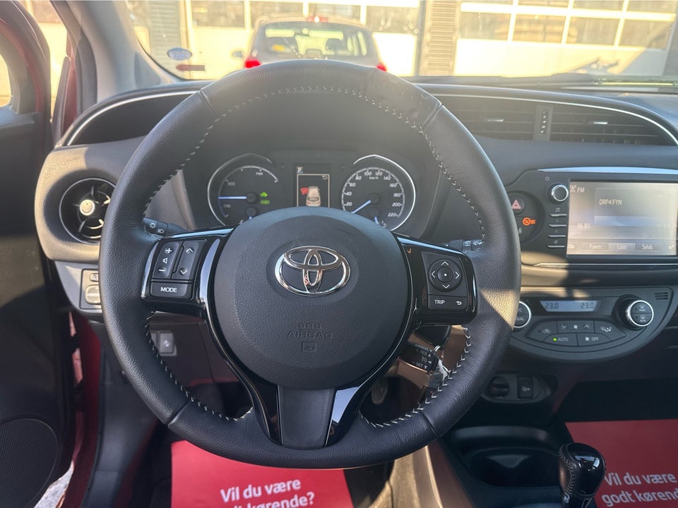 Toyota Yaris 1,5 Hybrid H2 Premium e-CVT 5d