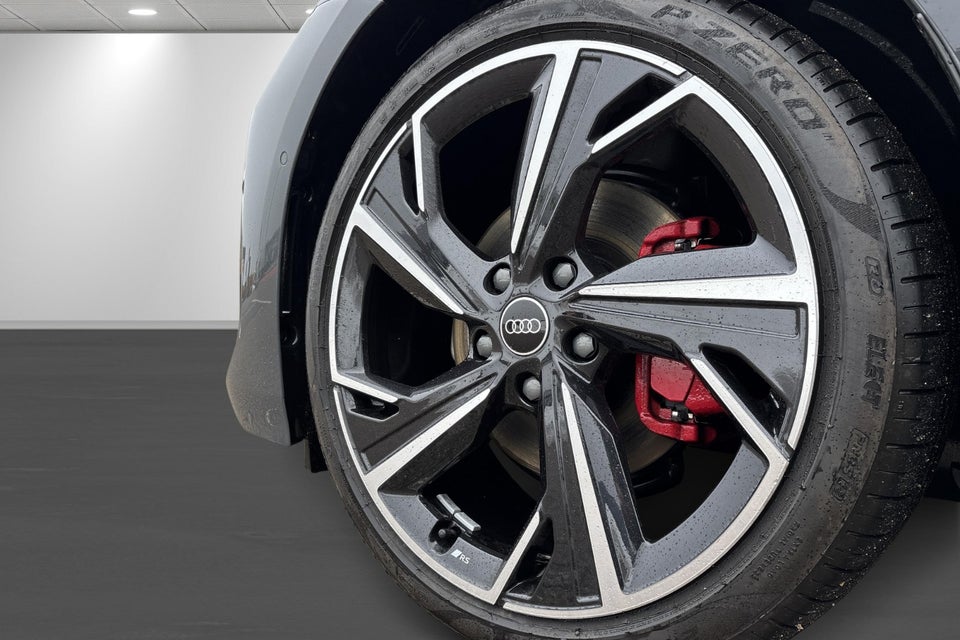 Audi A6 e-tron Ultra Avant 5d