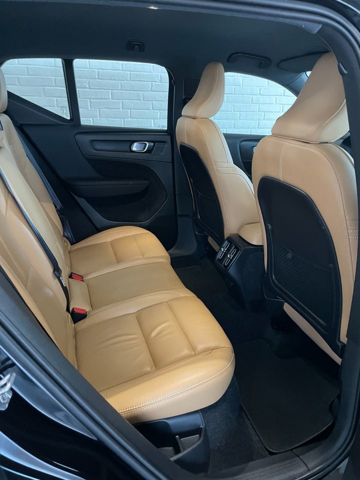 Volvo XC40 2,0 D4 190 Inscription aut. AWD 5d