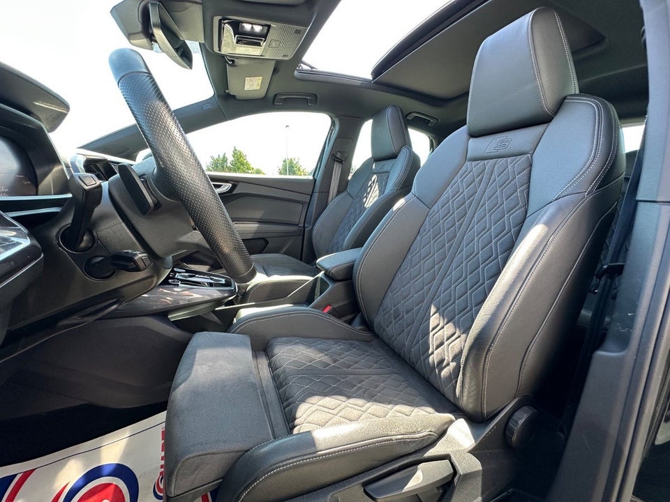 Audi Q4 e-tron 40 S-line Sportback 5d