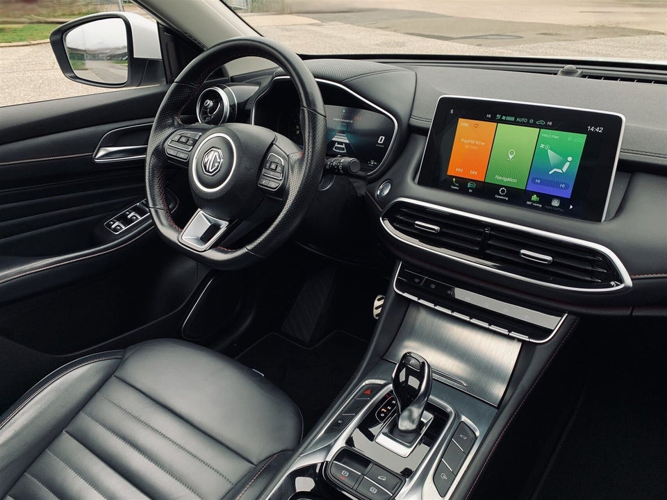 MG EHS 1,5 PHEV Luxury 5d