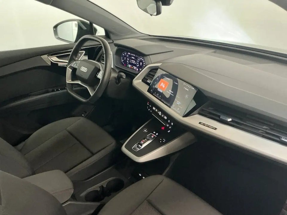Audi Q4 e-tron 45 S-line 5d