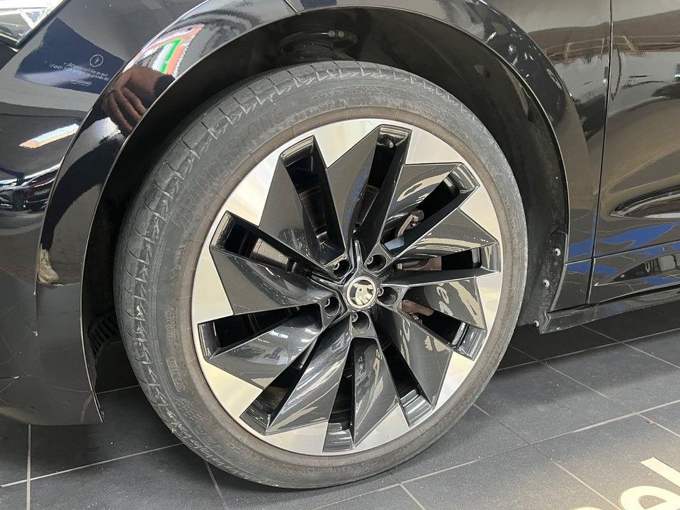 Skoda Enyaq 80 iV Sportline 5d
