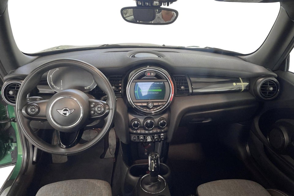 MINI Cooper SE Greenwich 3d