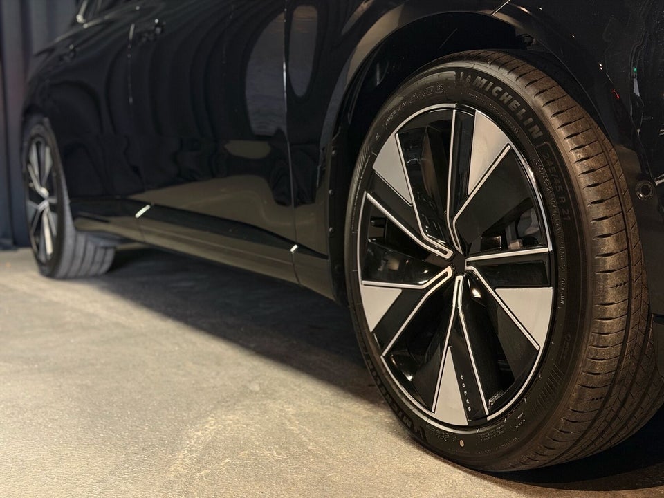 Volvo ES90 Extended Range Plus 4d