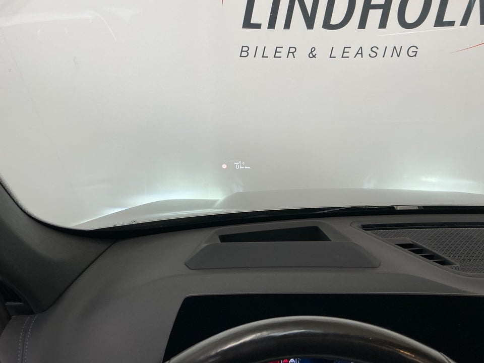 BMW iX1 xDrive30 Fully Charged M-Sport 5d