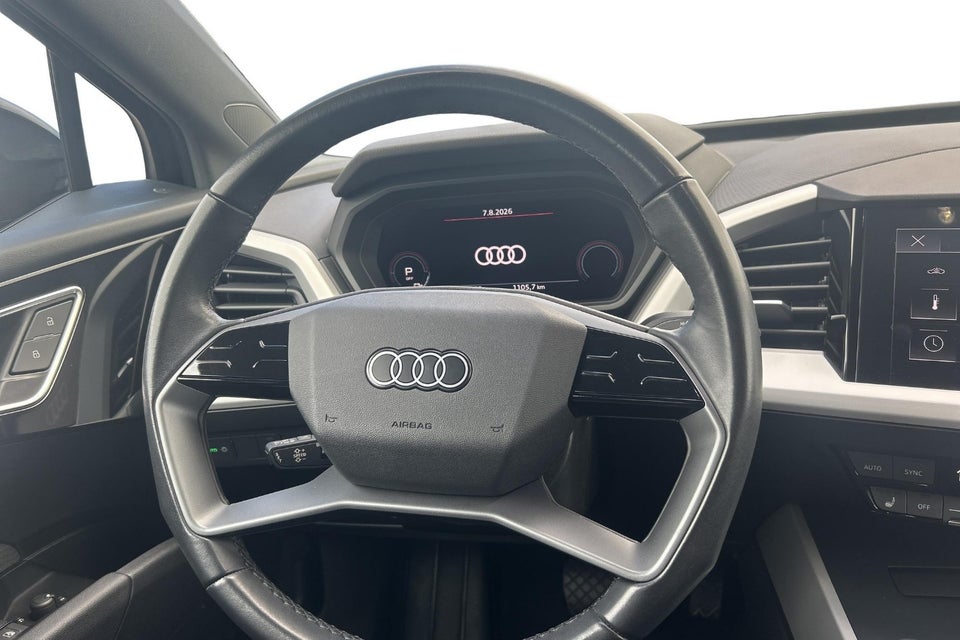 Audi Q4 e-tron 45 quattro 5d
