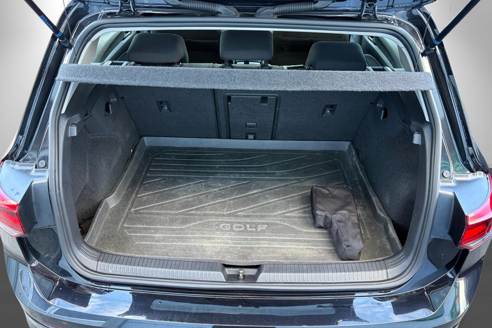 VW Golf VIII 1,5 TSi 150 Style 5d