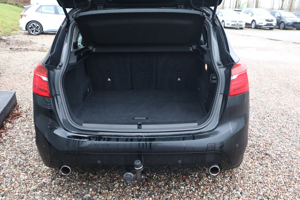 BMW 220d 2,0 Active Tourer aut. 5d