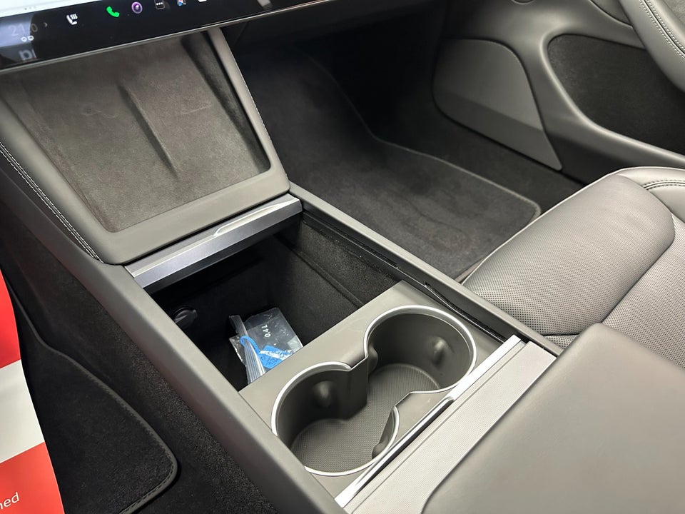 Tesla Model 3 Long Range AWD 4d