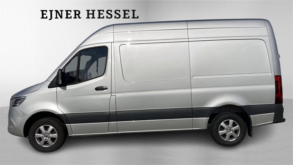 Mercedes Sprinter 317 2,0 CDi A2 Kassevogn aut. RWD