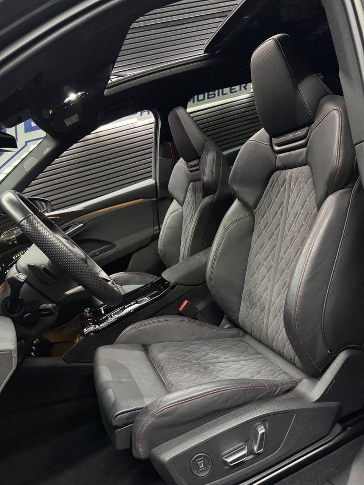 Audi Q6 e-tron Edition One S-line quattro 5d