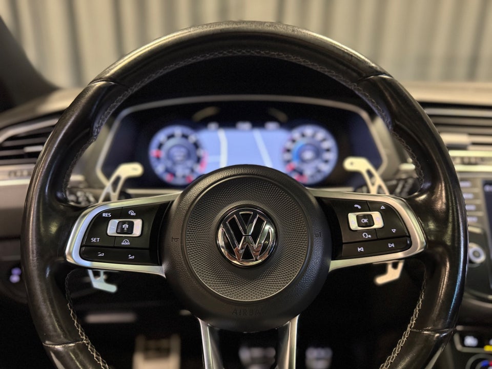 VW Tiguan 2,0 TDi 190 R-line DSG 4Motion 5d