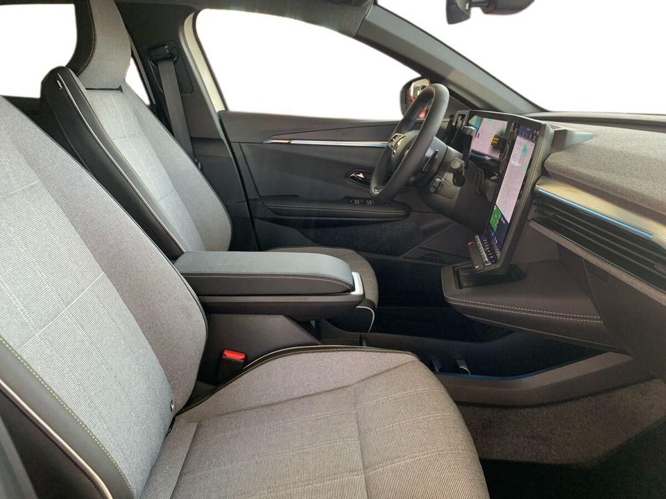 Renault Megane E-Tech 60 Techno+ 5d