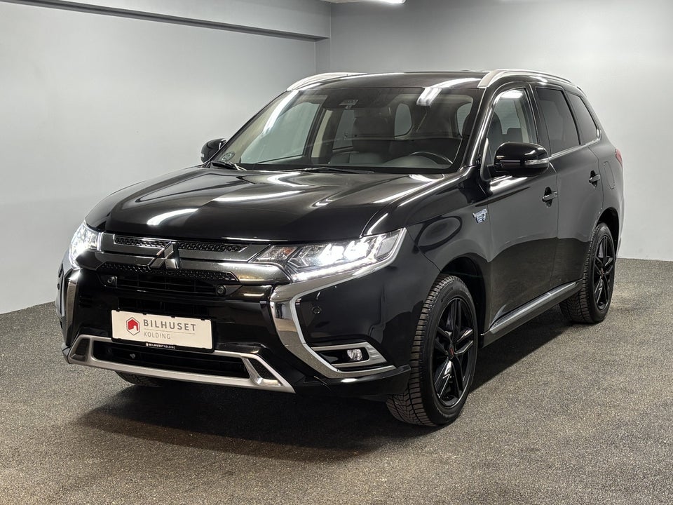 Mitsubishi Outlander 2,4 PHEV Intense CVT 4WD 5d
