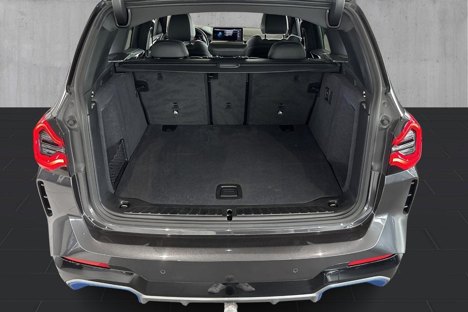 BMW iX3 Charged M-Sport 5d