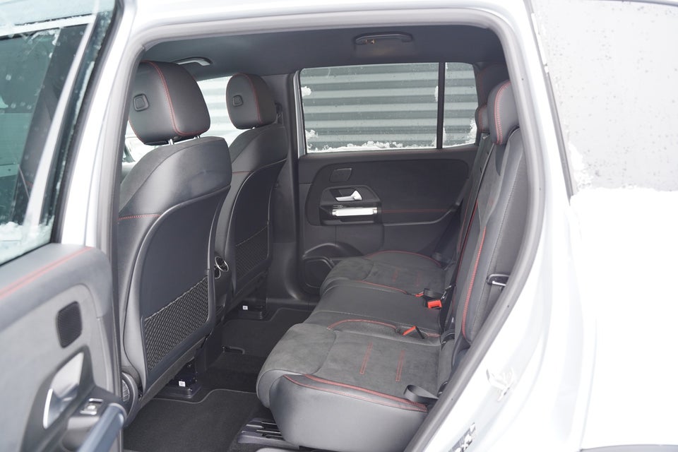 Mercedes EQB300 AMG Line 4Matic 5d