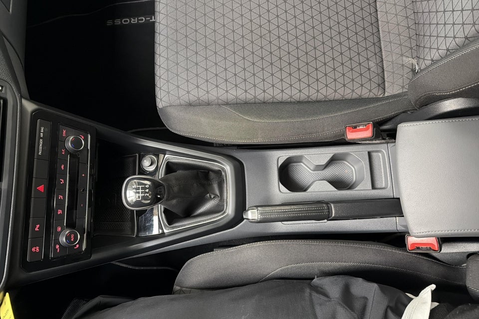 VW T-Cross 1,0 TSi 115 Life+ 5d