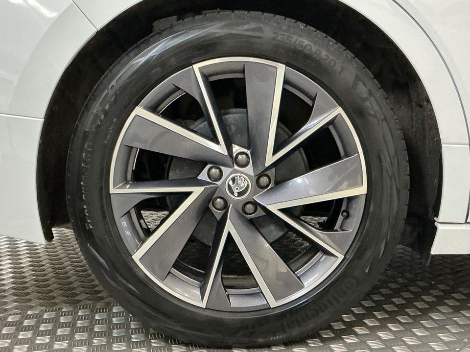 Skoda Enyaq 60 iV Sportline 5d