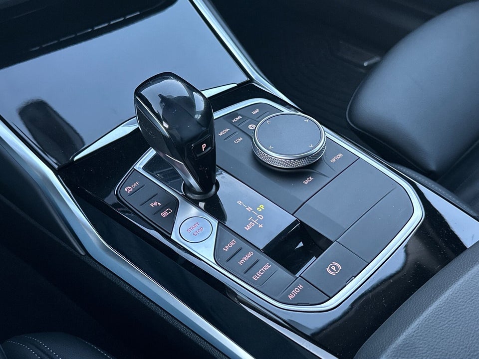 BMW 330e 2,0 Touring Sport Line aut. 5d