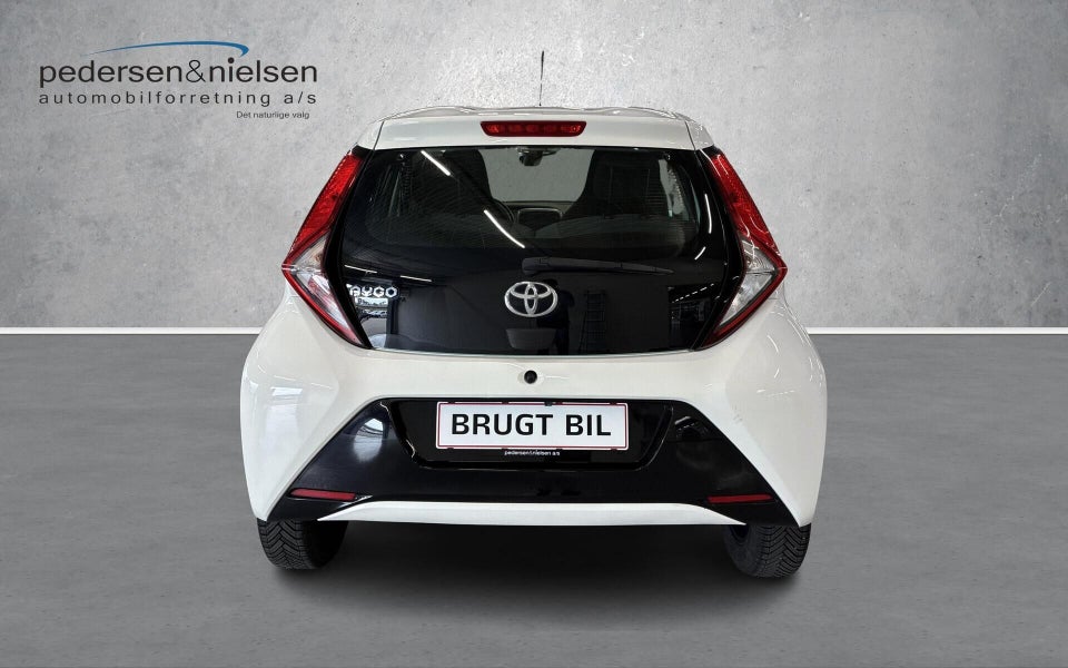 Toyota Aygo 1,0 VVT-i x-plore 5d