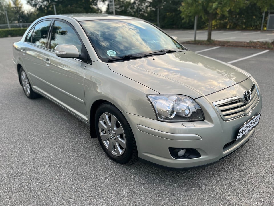 Toyota Avensis 1,8 VVT-i Sol 4d