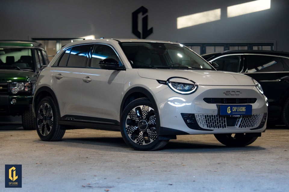 Fiat 600e 54 la Prima 5d