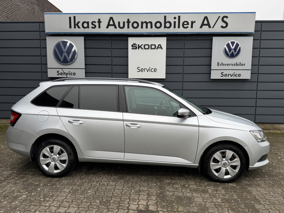 Skoda Fabia 1,0 TSi 110 Ambition Tour DSG 5d