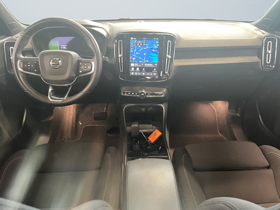 Volvo XC40 P6 ReCharge Core 5d