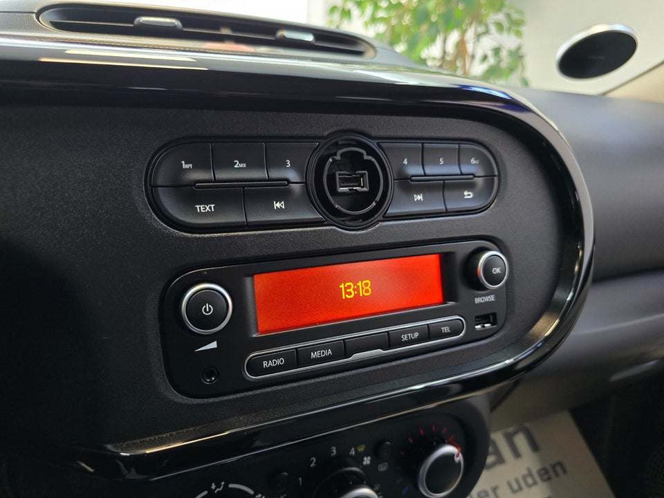 Renault Twingo 1,0 SCe 70 Expression 5d