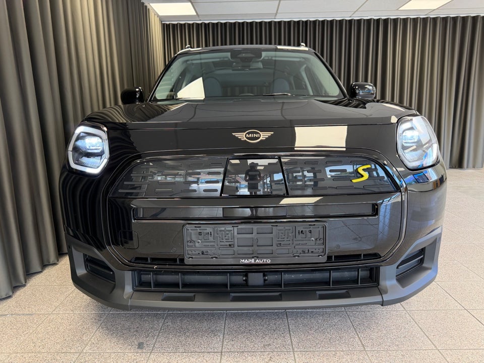 MINI Countryman SE Classic Trim M+ ALL4 5d