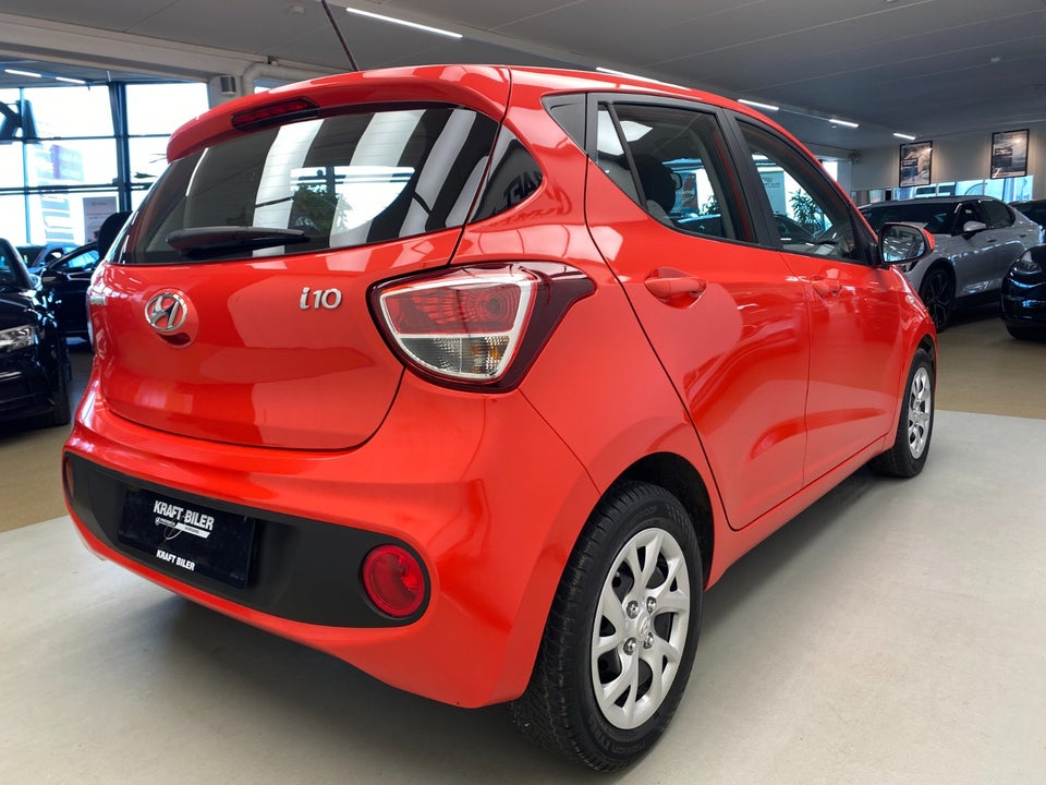 Hyundai i10 1,0 Touch 5d