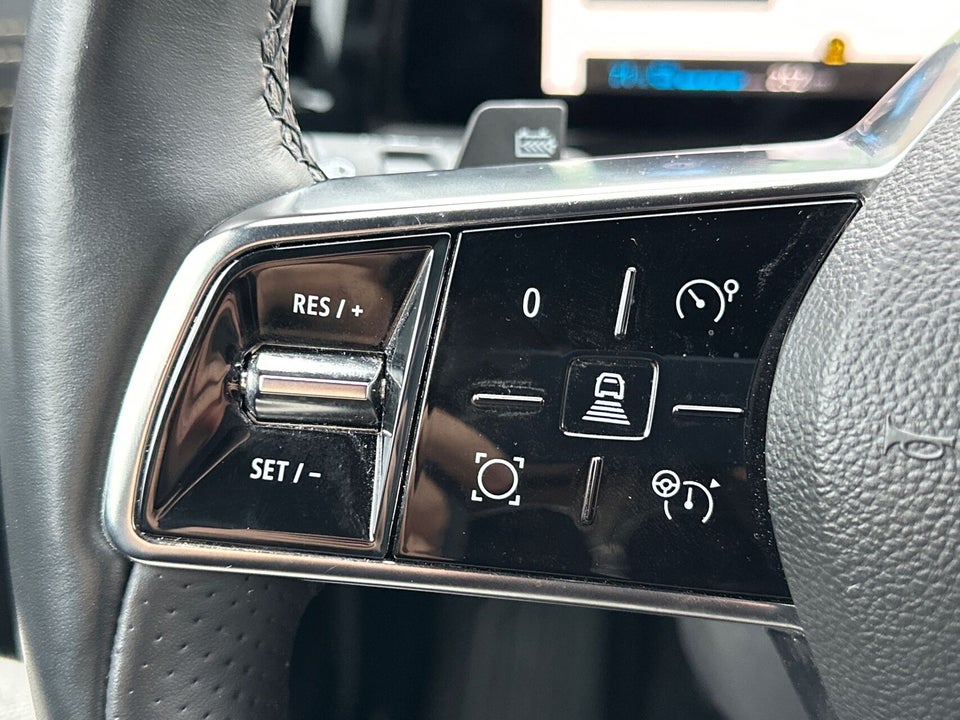 Renault Megane E-Tech 60 Iconic 5d