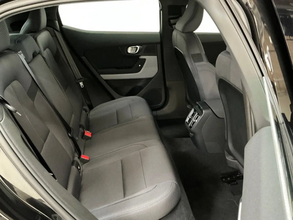 Polestar 2 Long Range AWD 5d