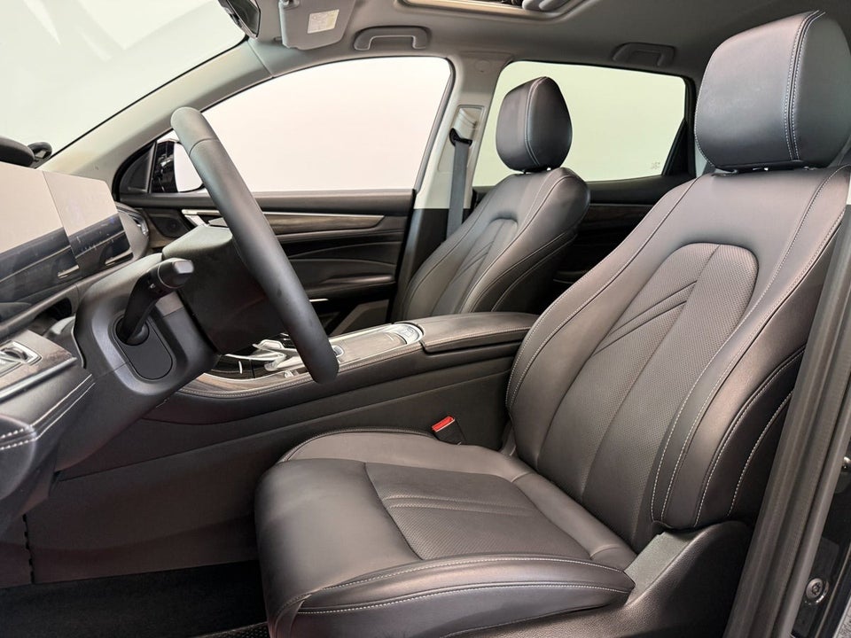 Navor E5 1,5 PHEV Rock 5d