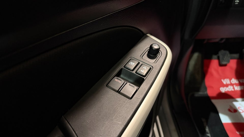 Suzuki Swift 1,2 Dualjet SHVS Exclusive 5d