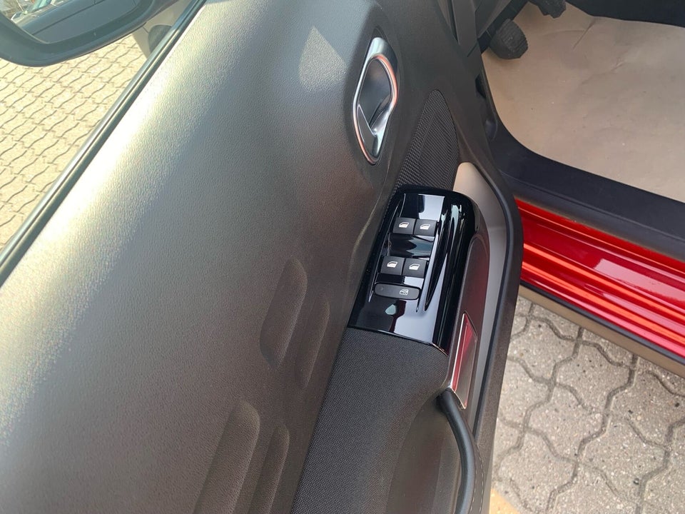 Citroën C3 1,2 PureTech 83 Attraction 5d