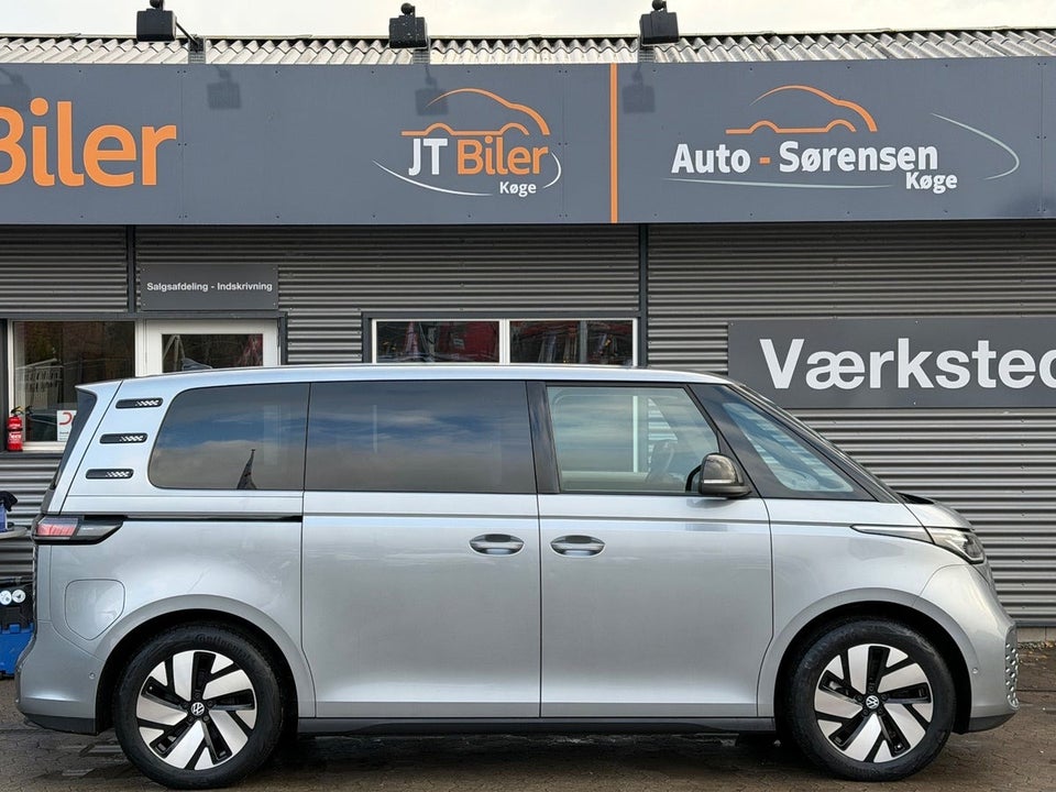 VW ID.Buzz 77 Pro SWB 5d