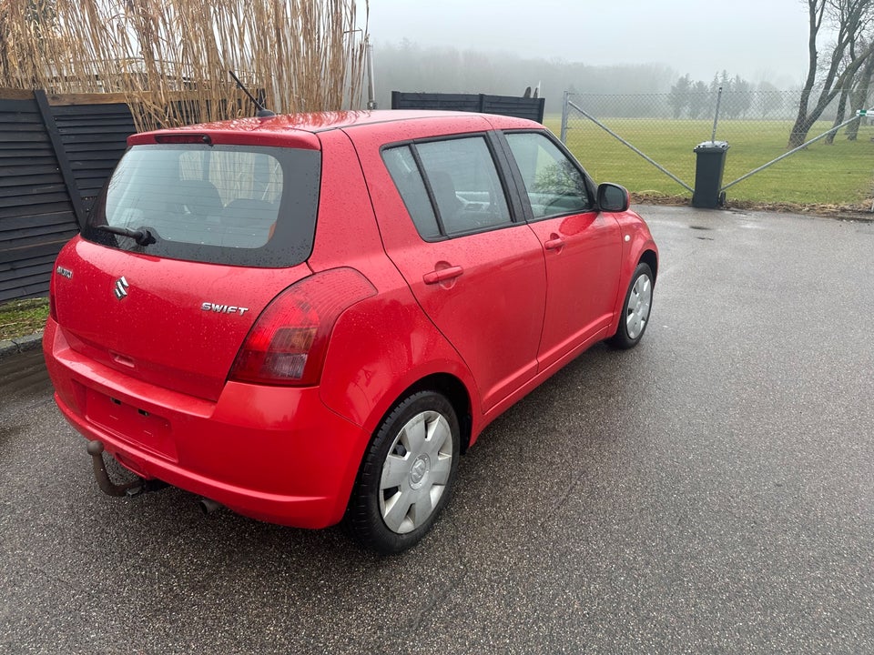 Suzuki Swift 1,3 GLS 5d