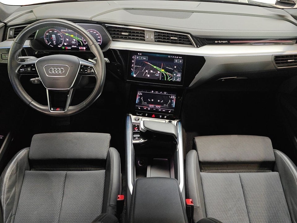 Audi e-tron 55 S-line quattro 5d