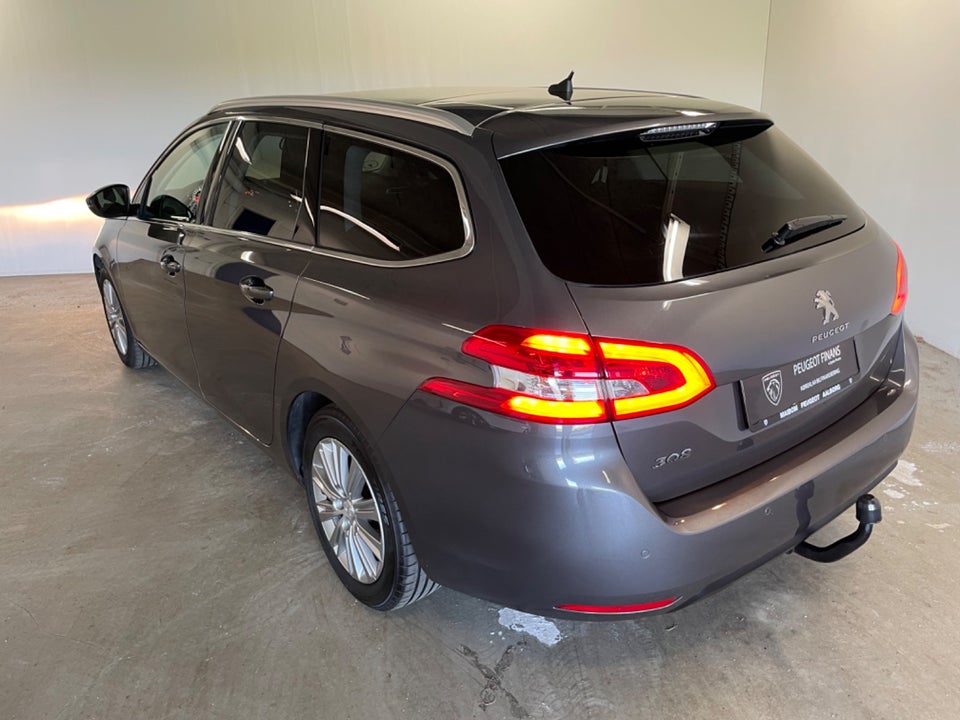 Peugeot 308 1,5 BlueHDi 130 Infinity Sky SW 5d