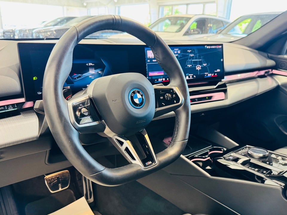 BMW i5 eDrive40 Touring M-Sport 5d