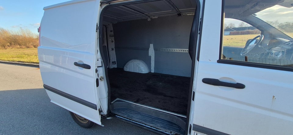 Mercedes Vito 110 2,2 CDi Basic L 5d