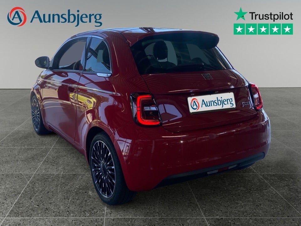 Fiat 500e 42 la Prima by Bocelli 3d