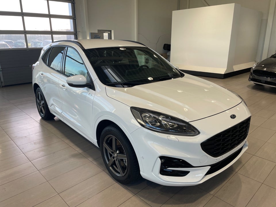 Ford Kuga 2,5 PHEV ST-Line X CVT 5d