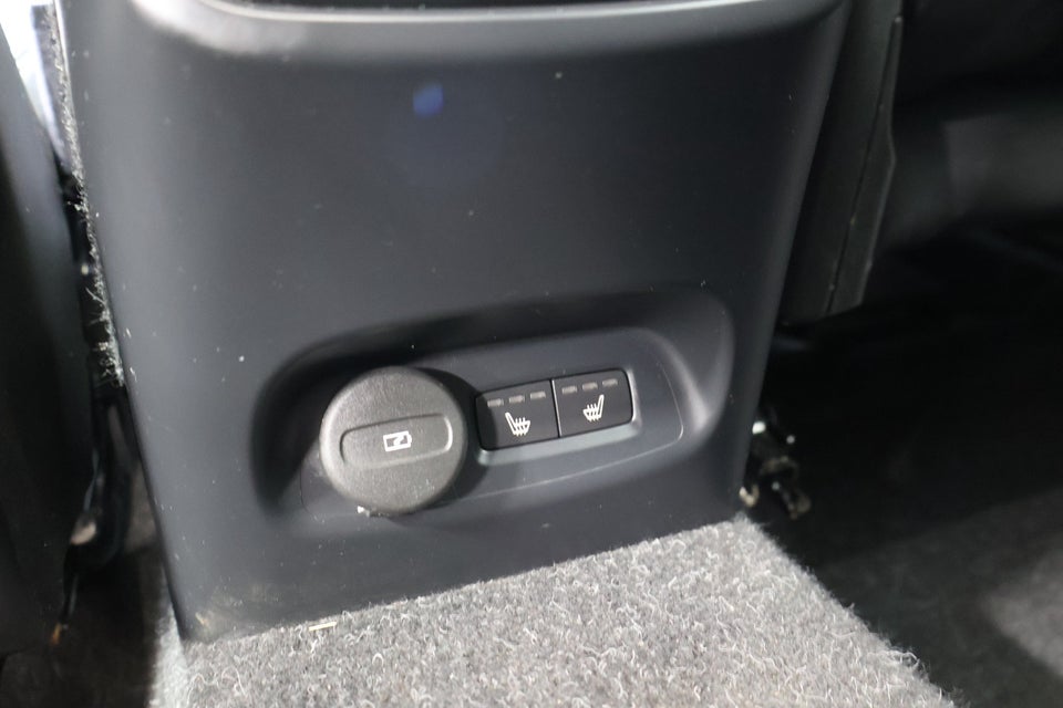 Volvo XC40 P8 ReCharge Twin Plus 5d