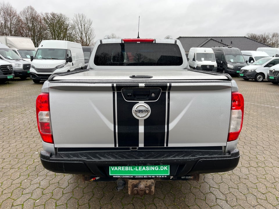 Nissan Navara 2,3 dCi 190 Db.Kab Tekna 4d