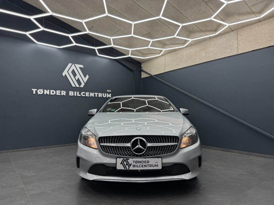 Mercedes A200 d 2,2 Urban 5d