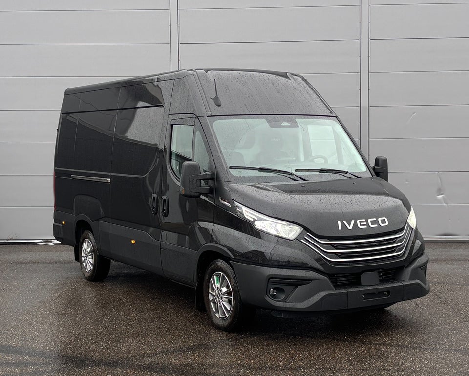 Iveco Daily 3,0 35S18 12m³ Van AG8