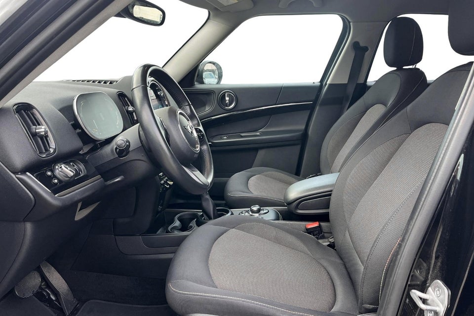 MINI Countryman Cooper SE 1,5 Essential aut. ALL4 5d